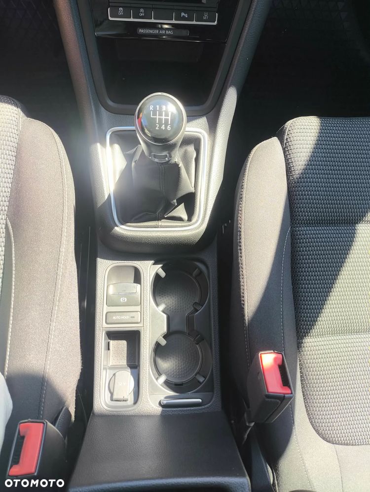 Volkswagen Sharan 2.0 TDI BMT Comfortline - 15