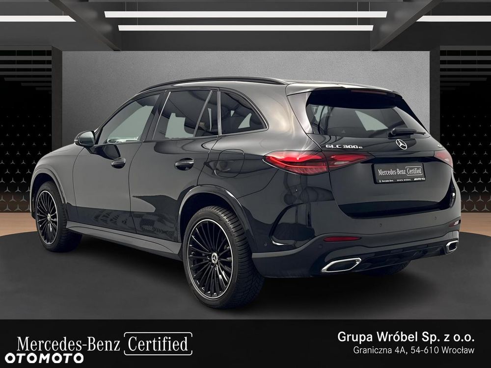 Mercedes-Benz GLC 300 e PHEV 4-Matic AMG Line - 4