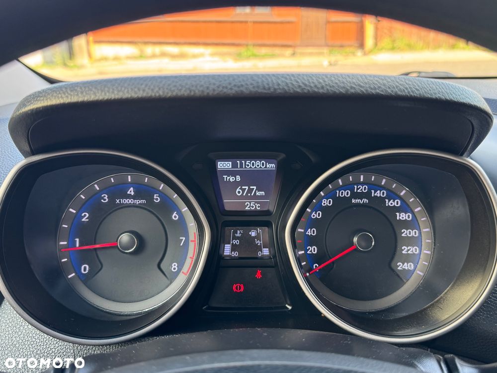 Hyundai i30 1.4 YES - 15
