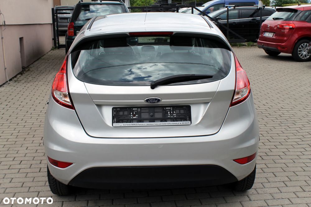 Ford Fiesta 1.25 Ambiente EU5 - 8