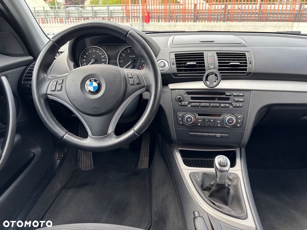 BMW Seria 1 118i Edition Lifestyle - 15