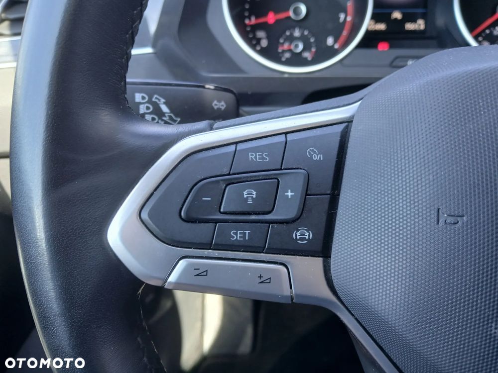 Volkswagen Tiguan 1.5 TSI EVO Life - 16