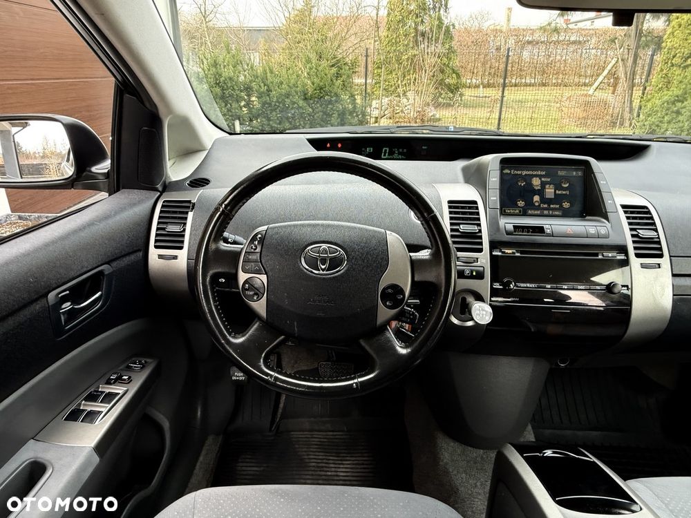 Toyota Prius 1.5 VVT-i Sol - 21