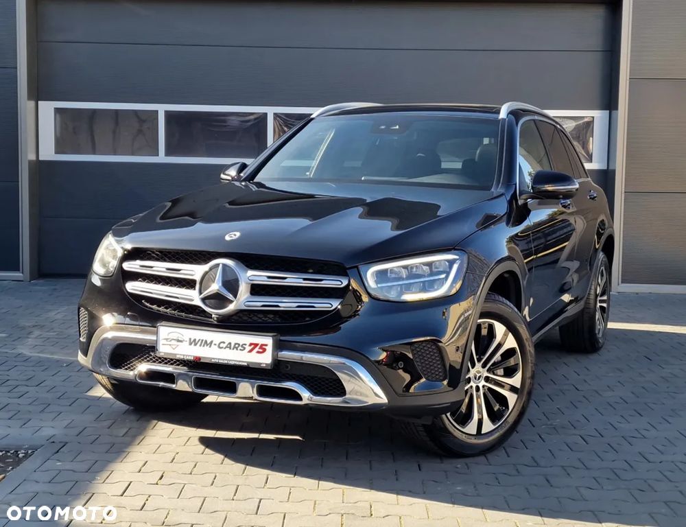 Mercedes-Benz GLC - 1