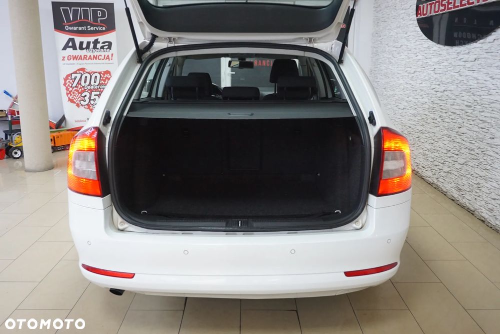Skoda Octavia 2.0 TDI DPF Team Edition - 16
