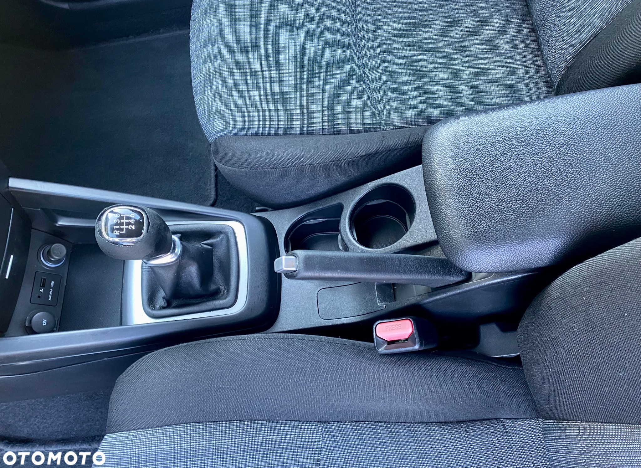 Kia Ceed - 22