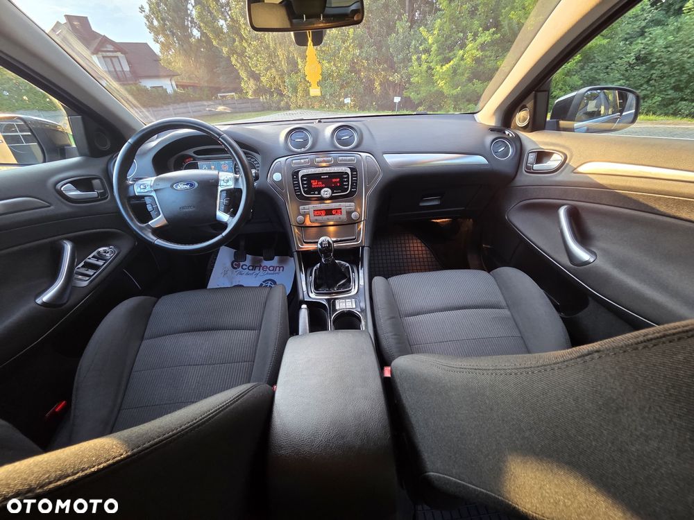 Ford Mondeo 2.0 Titanium - 9