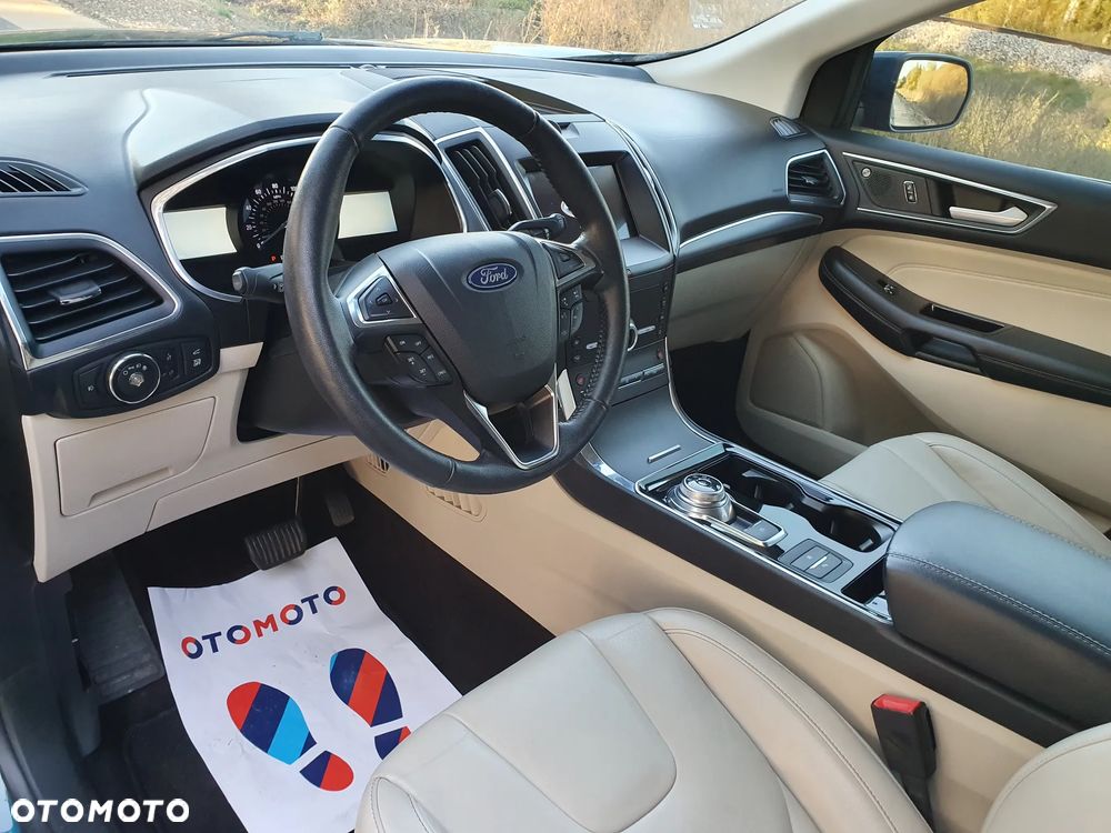 Ford Edge - 15