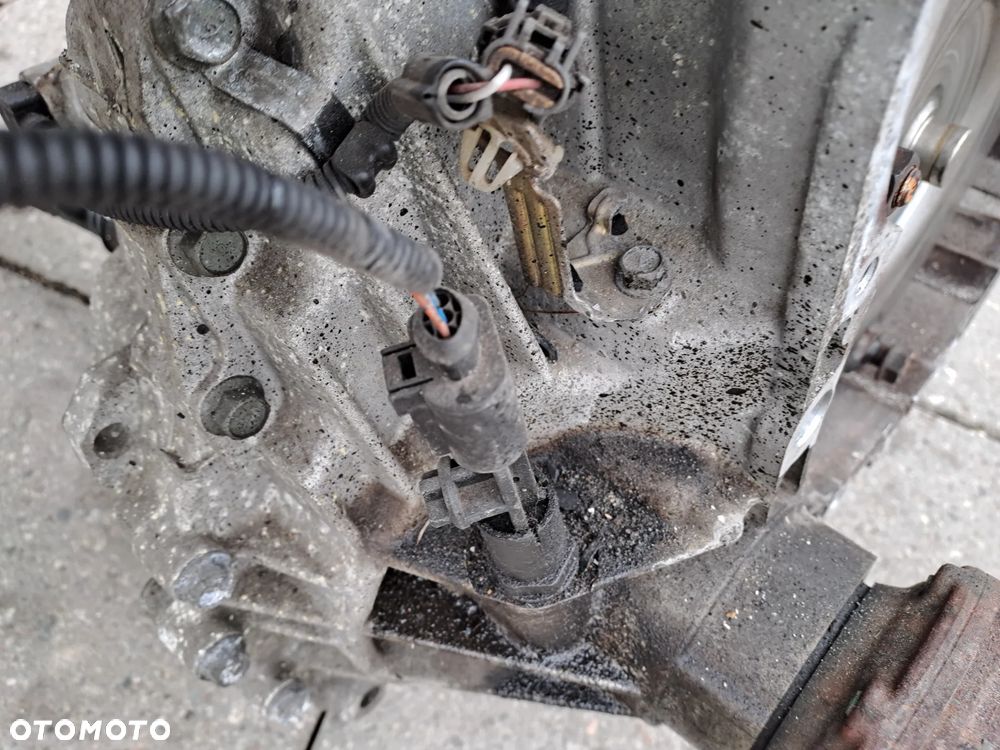 Volkswagen Polo 9n 1.4 16V automatyczna skrzynia biegów kod GJG - 7