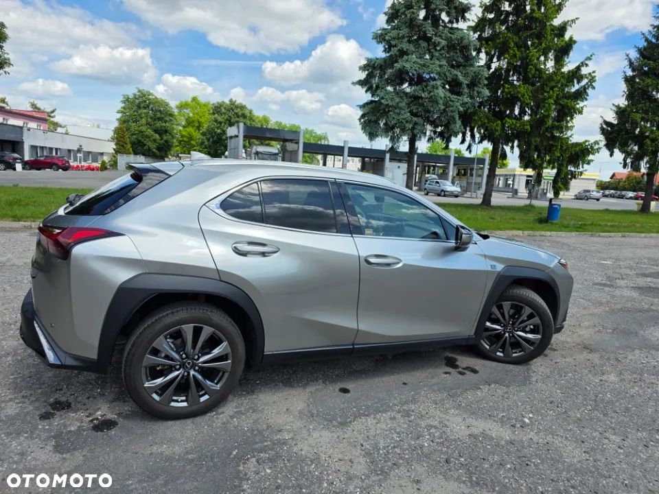 Lexus UX 250h GPF F Sport Design+ 2WD - 7