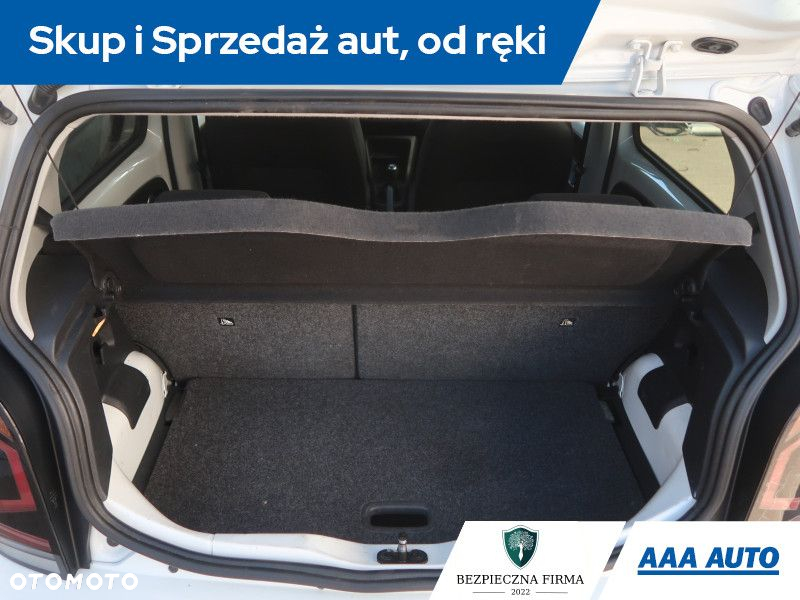 Volkswagen up! - 14