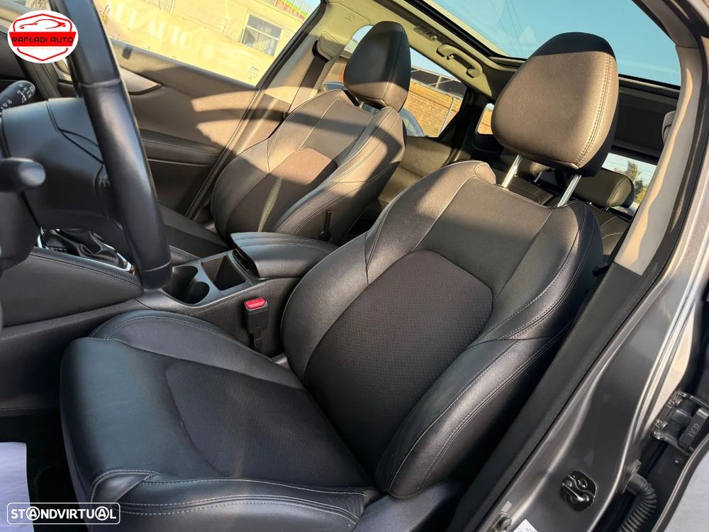Nissan Qashqai 1.6 dCi N-Connecta Led Xtronic - 14