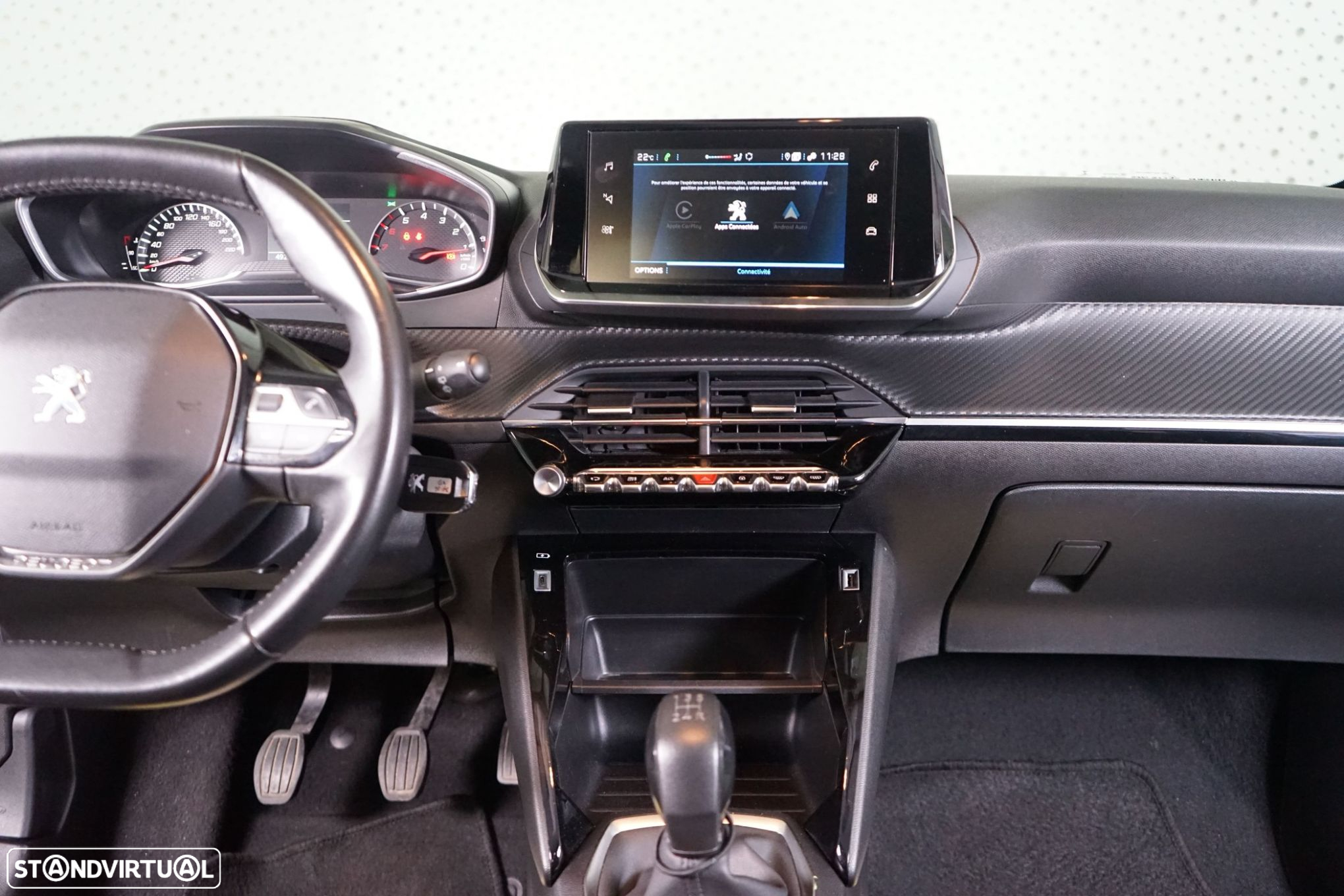 Peugeot 208 1.2 PureTech SE Style - 28