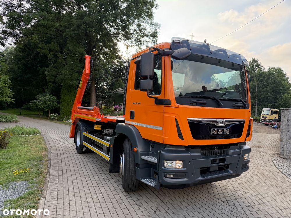 MAN TGM 18.340 / EURO 6 / MEILLER AK 12LT PILOT / bramowiec MULDA / KONTENER