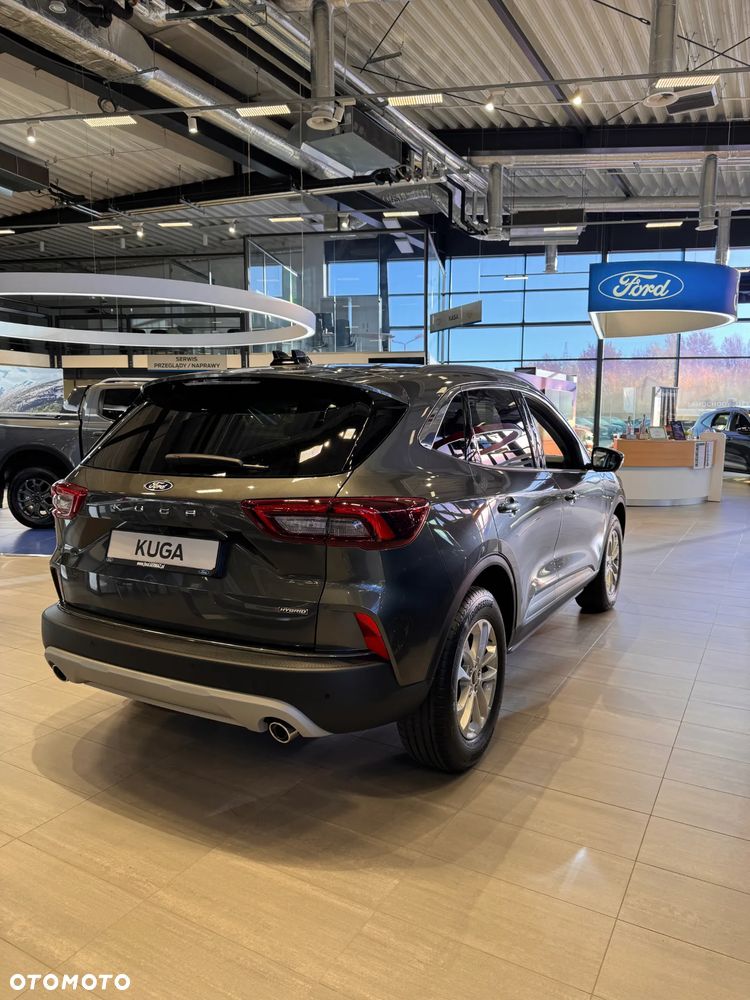 Ford Kuga 2.5 FHEV FWD Titanium - 3