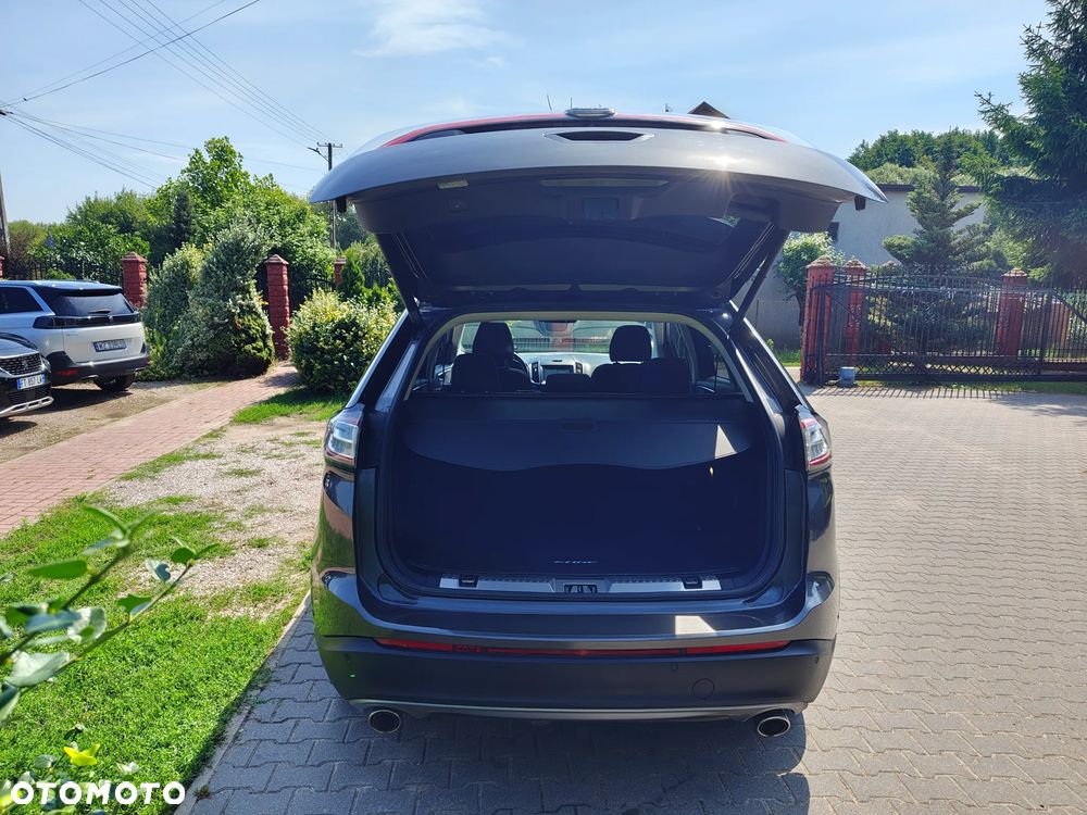 Ford Edge 2.0 TDCi 4x4 Titanium - 31