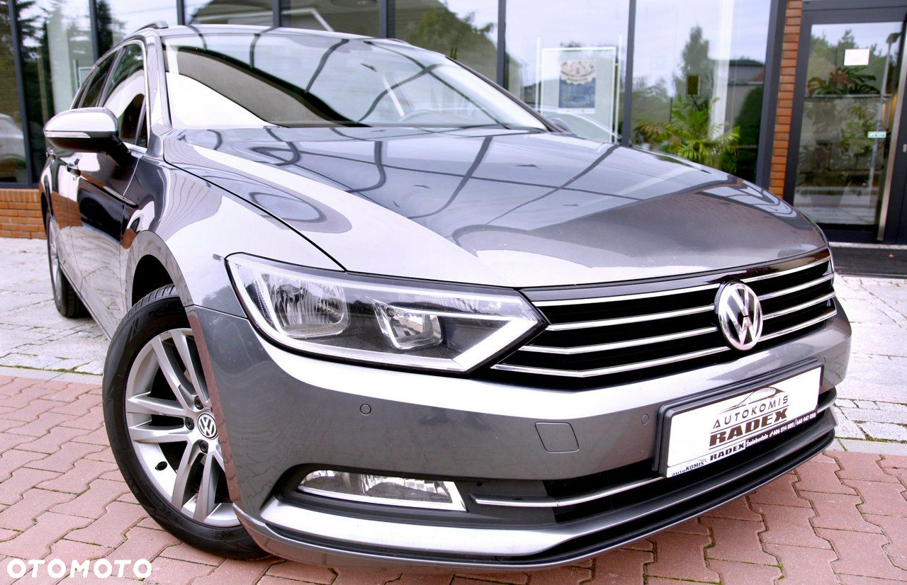 Volkswagen Passat - 2