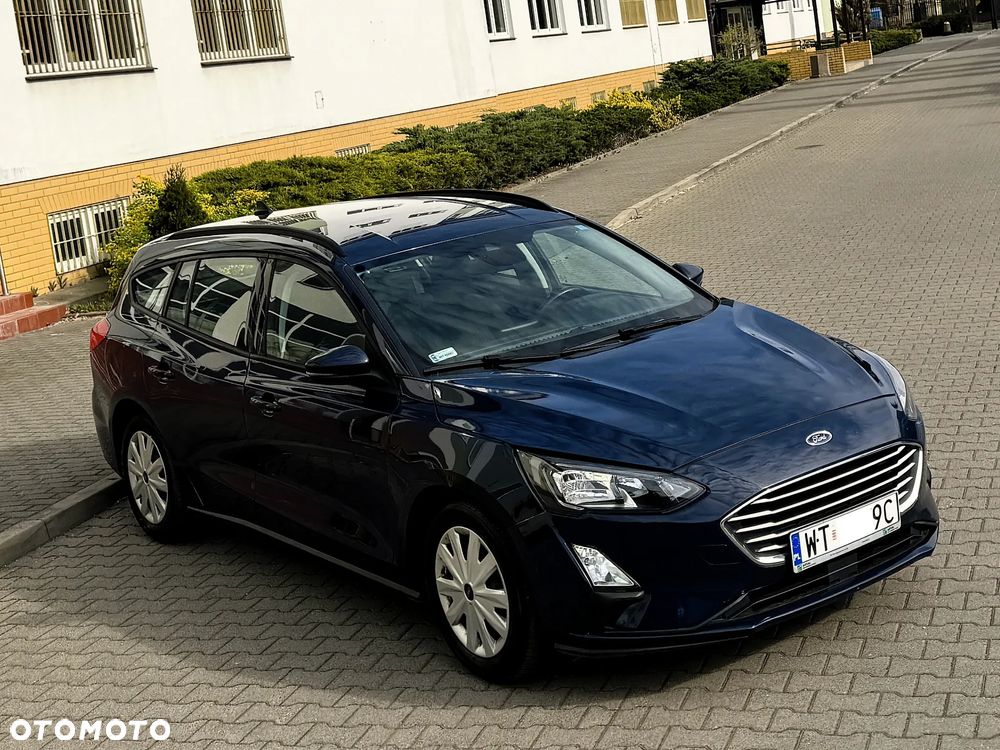 Ford Focus 1.0 EcoBoost Trend - 24