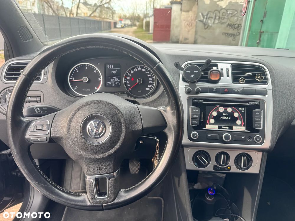 Volkswagen Polo 1.6 TDI Black/Silver Edition - 9