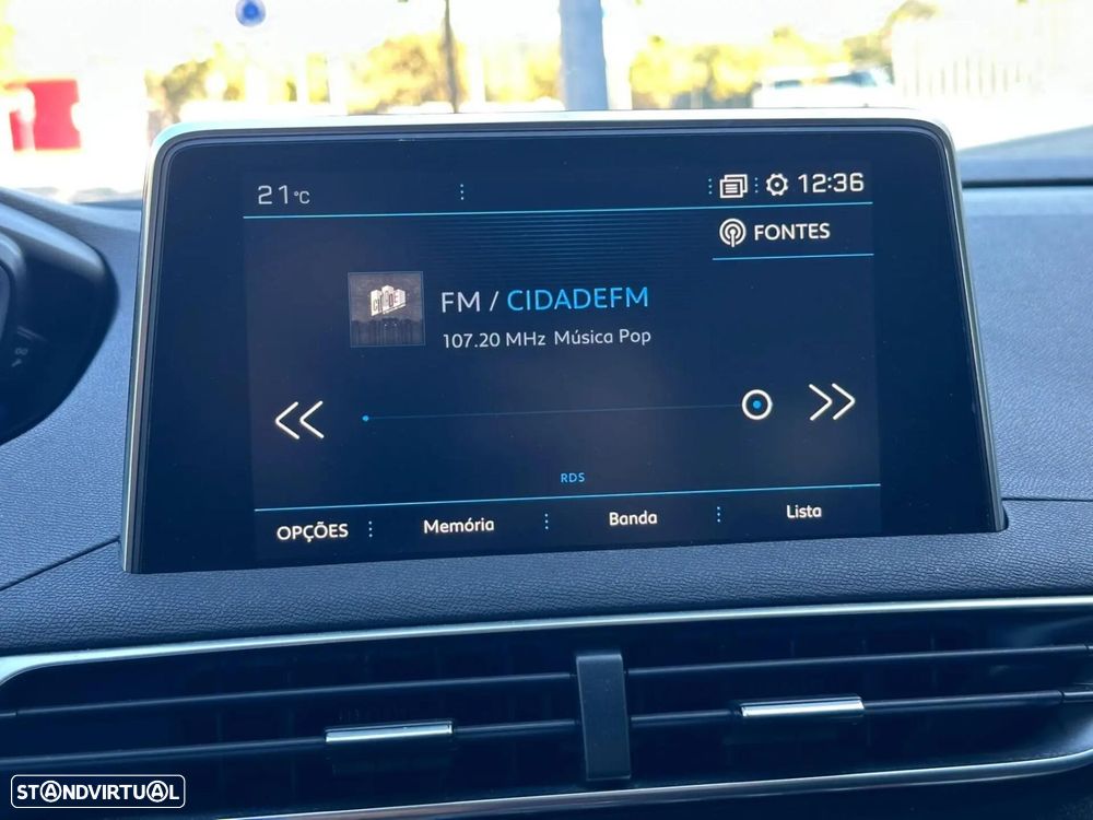 Peugeot 3008 PureTech 130 Stop & Start GPF EAT8 Allure - 28