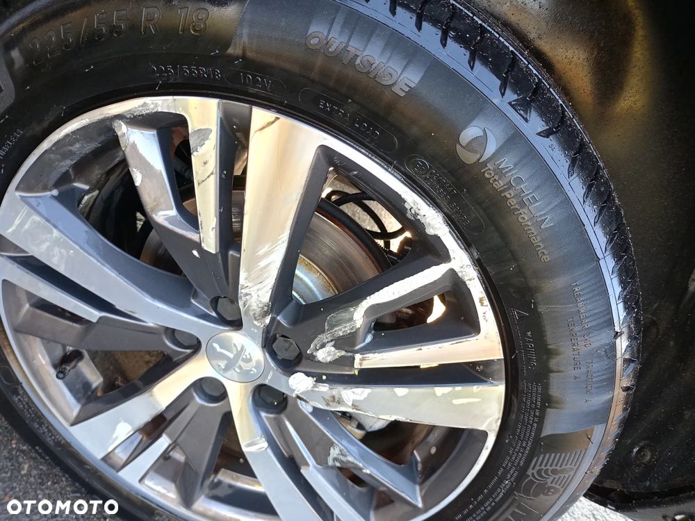 Peugeot 3008 BlueHDi 130 Stop & Start EAT8 Allure - 20