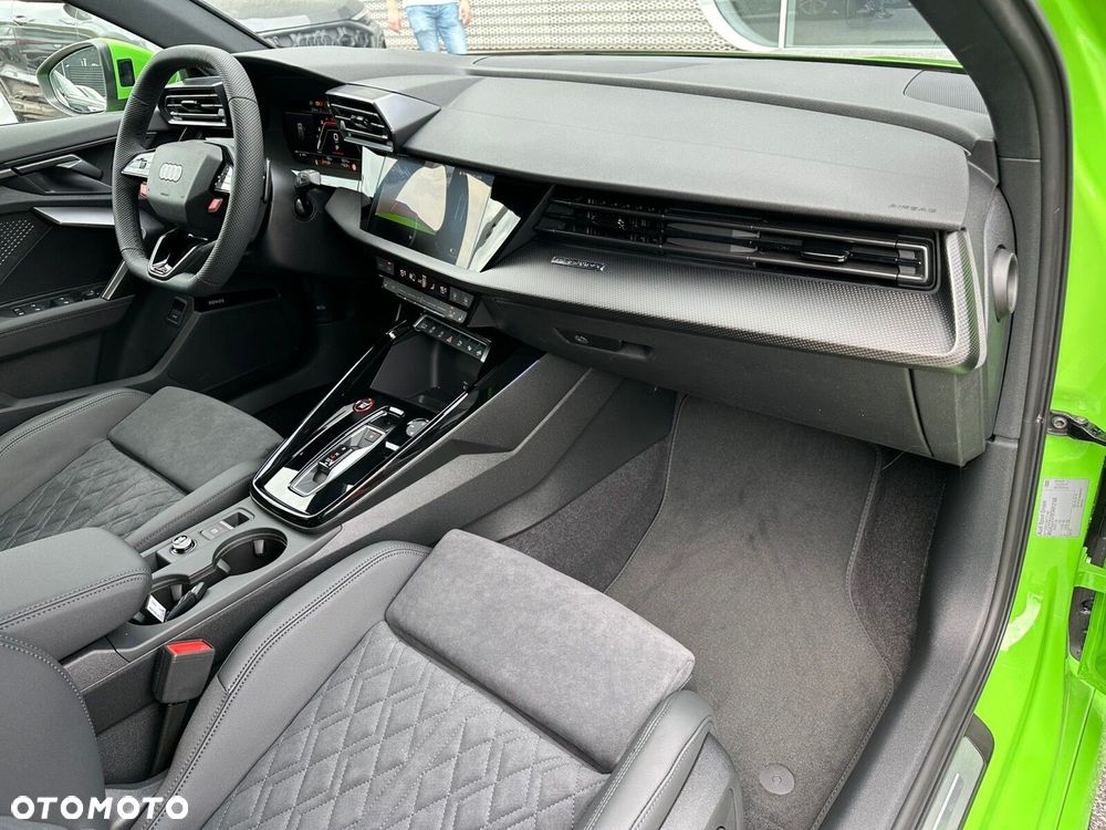 Audi RS3 Sportback - 24