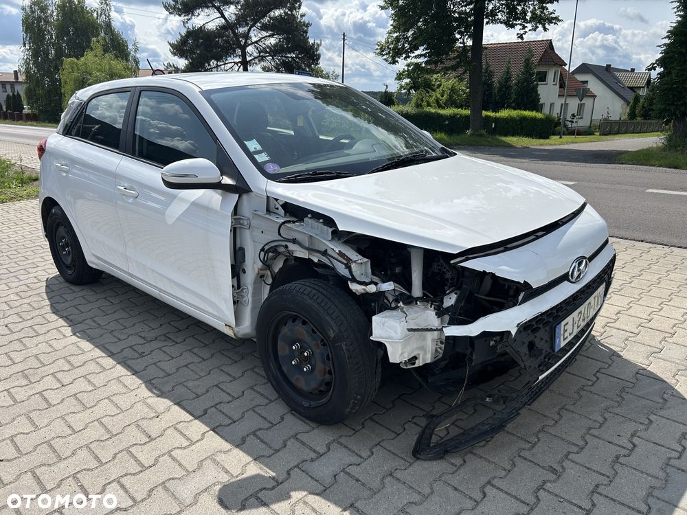 Hyundai i20 - 3