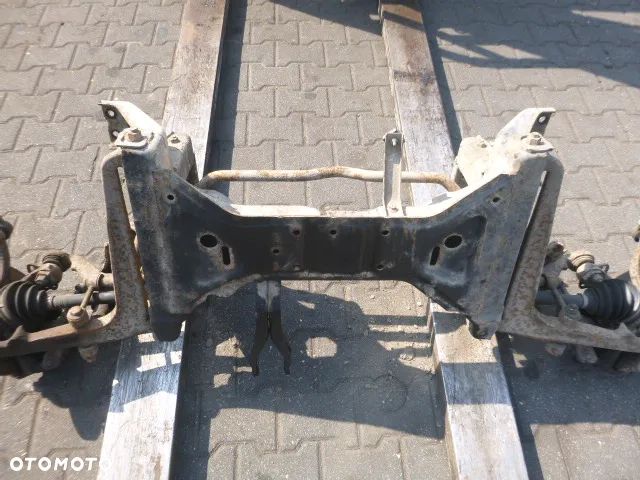 SANKI PRZÓD PRZEDNIE VOLKSWAGEN TRANSPORTER T4 - 22