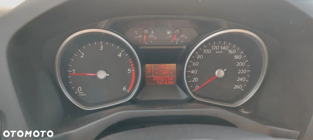 Ford Mondeo 2.0 TDCi Ghia - 8
