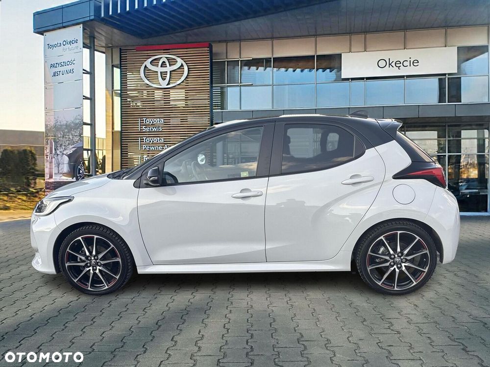 Toyota Yaris Hybrid 1.5 GR Sport - 2