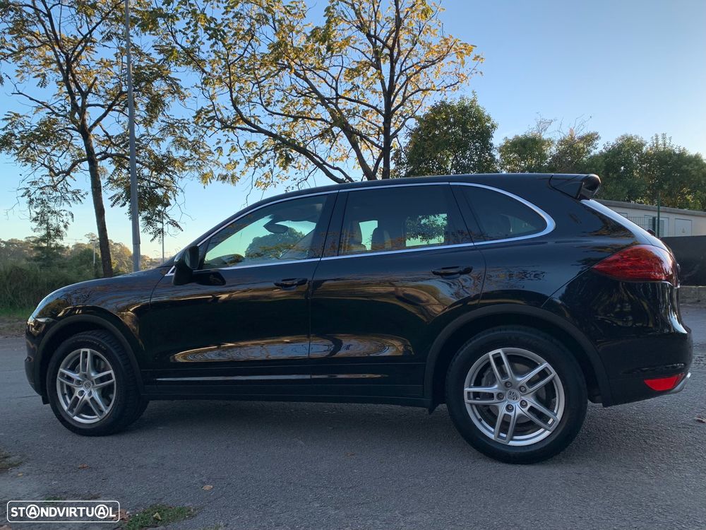 Porsche Cayenne - 13