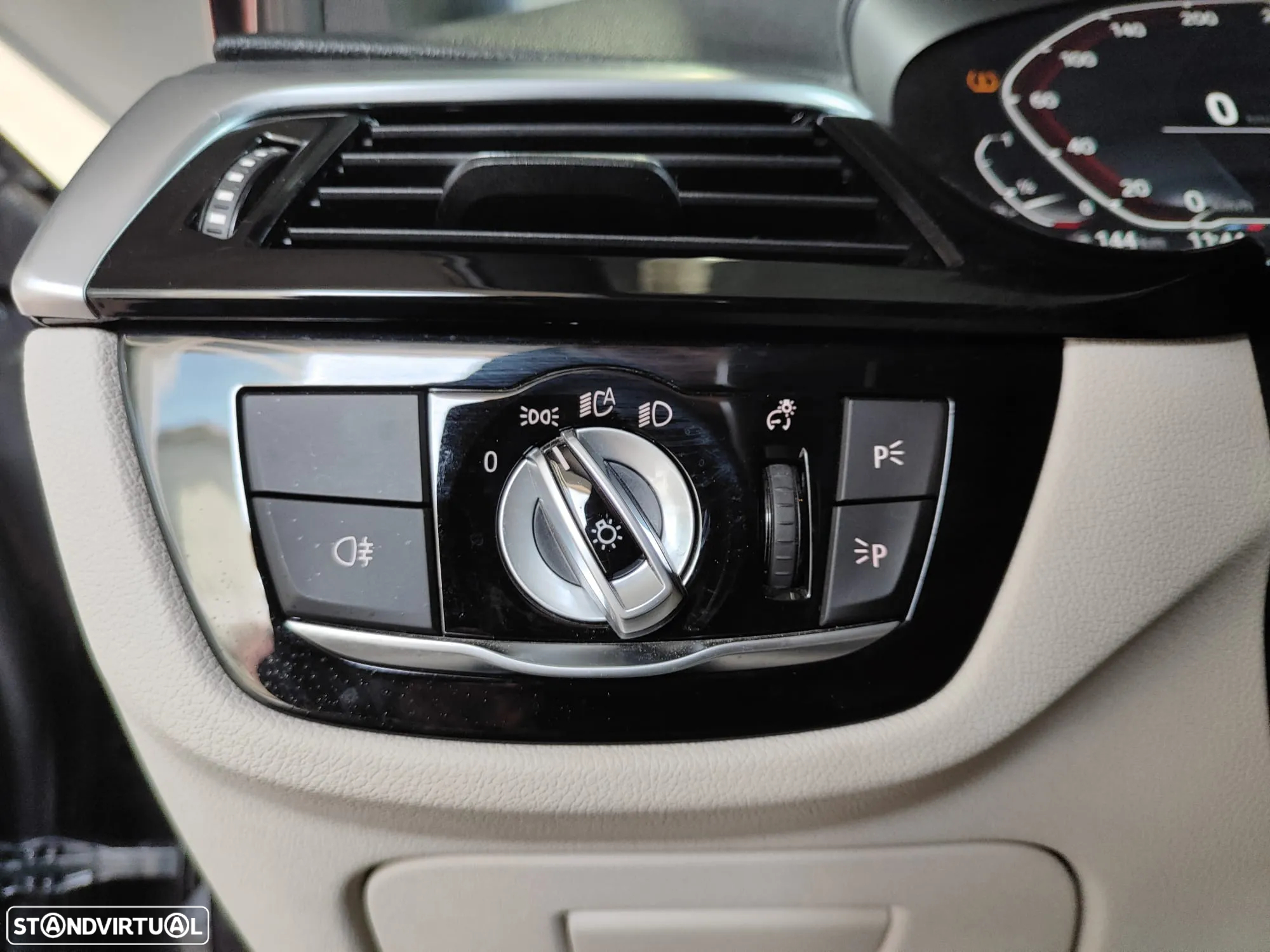 BMW 530 e Pack Desportivo M - 26