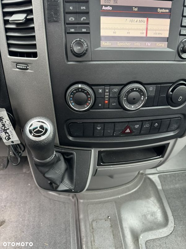 Mercedes-Benz Sprinter 519 - 34