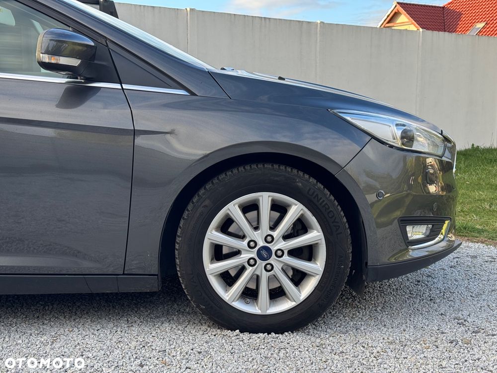 Ford Focus 2.0 TDCi Titanium ASS - 3