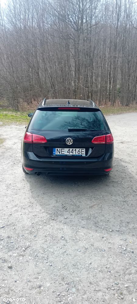 Volkswagen Golf - 6