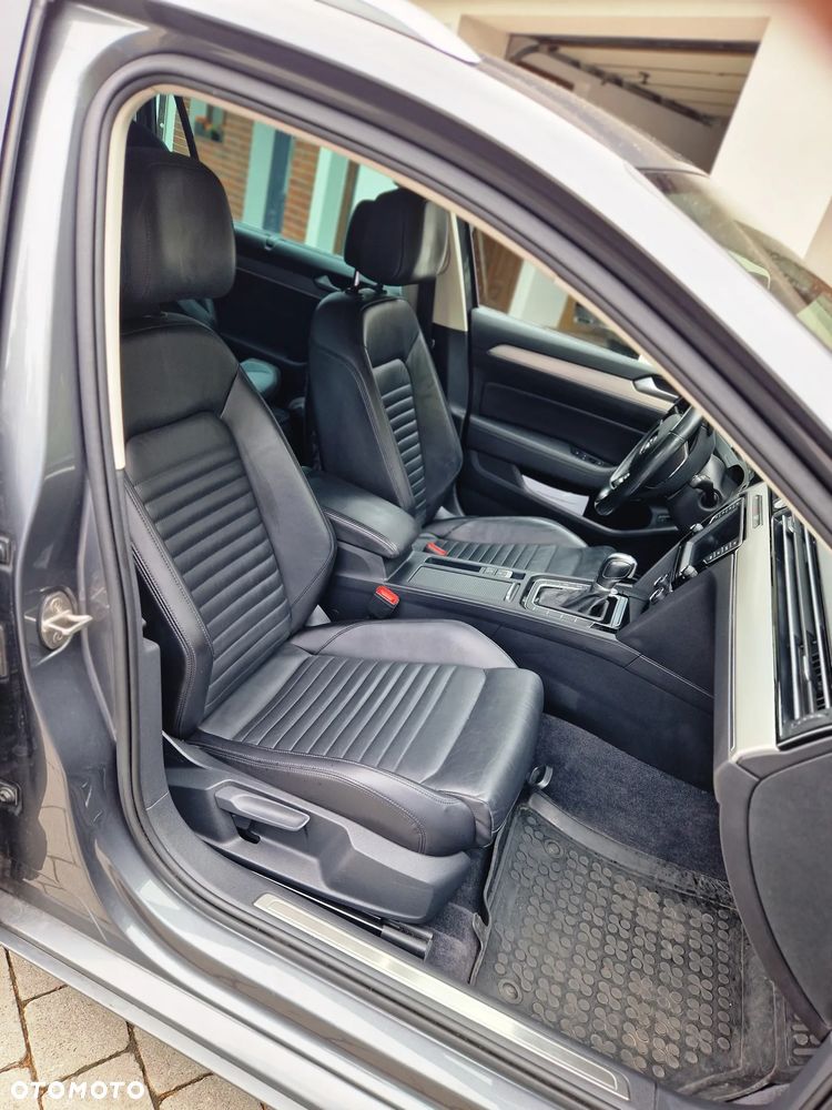 Volkswagen Passat 2.0 TDI BMT Highline DSG - 17