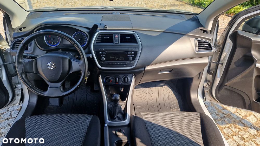 Suzuki SX4 S-Cross - 36
