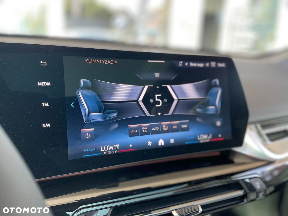BMW X2 - 25