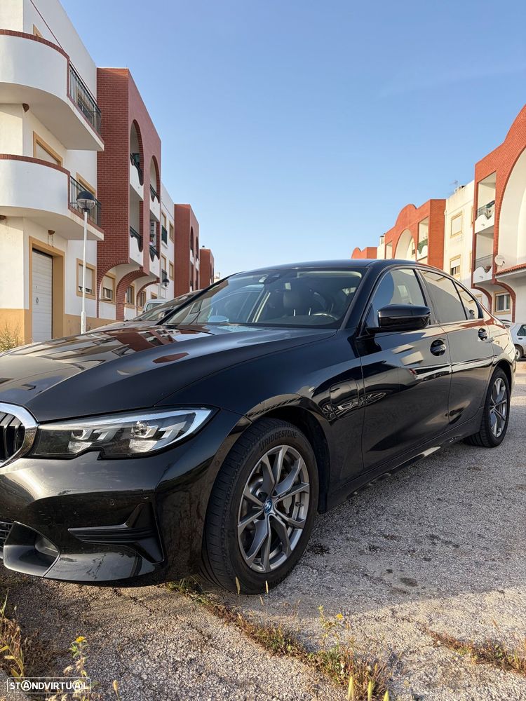 BMW 330 - 1
