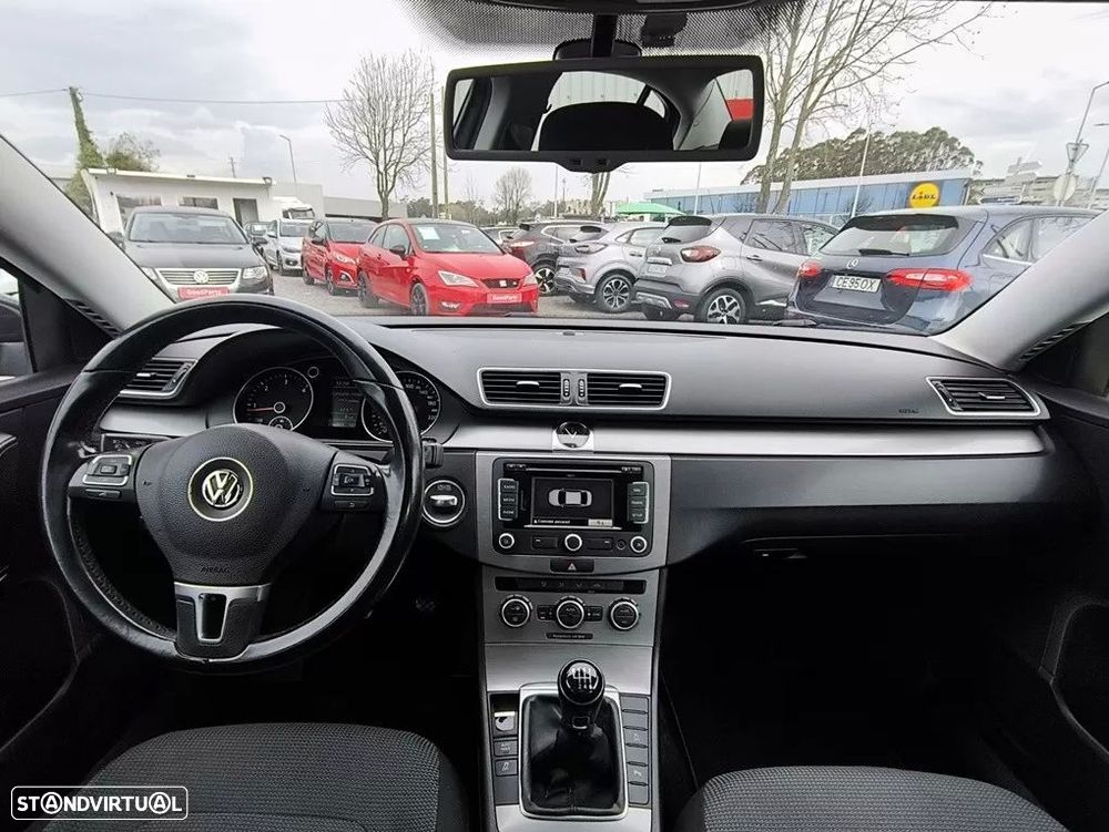 VW Passat 1.6 TDI BlueMotion - 3