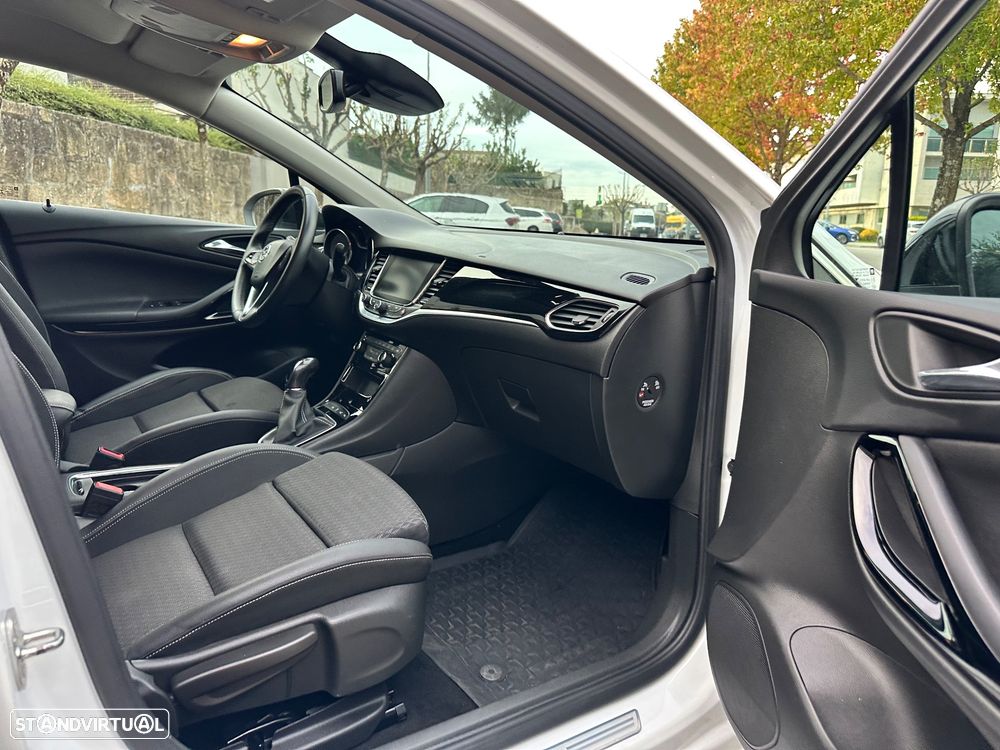Opel Astra 1.6 CDTI Dynamic Sport S/S - 45