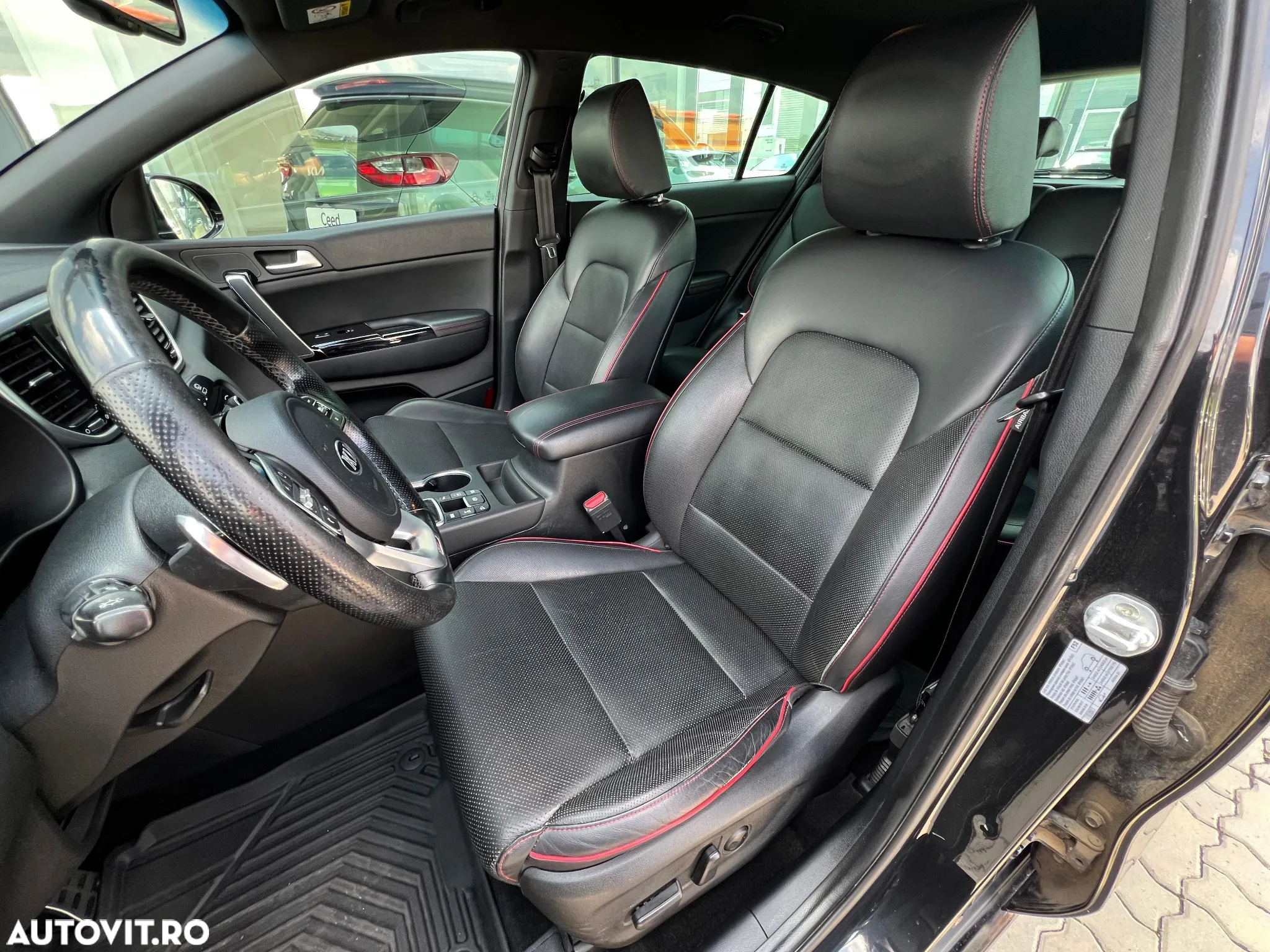 Kia Sportage 1.6 T-GDI 7DCT 4x4 GT Line - 10