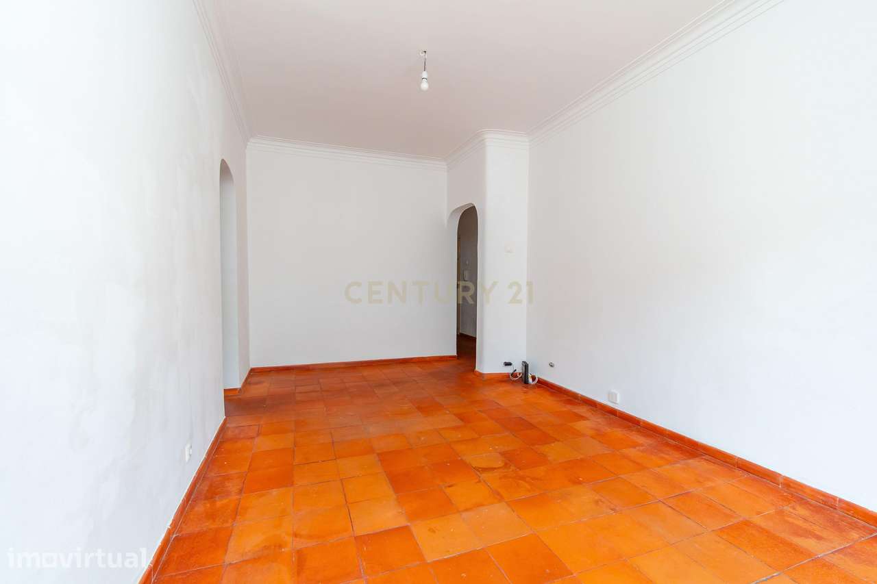Apartamento T2 em Benfica, Lisboa - Oportunidade Única! - Grande imagem: 4/26