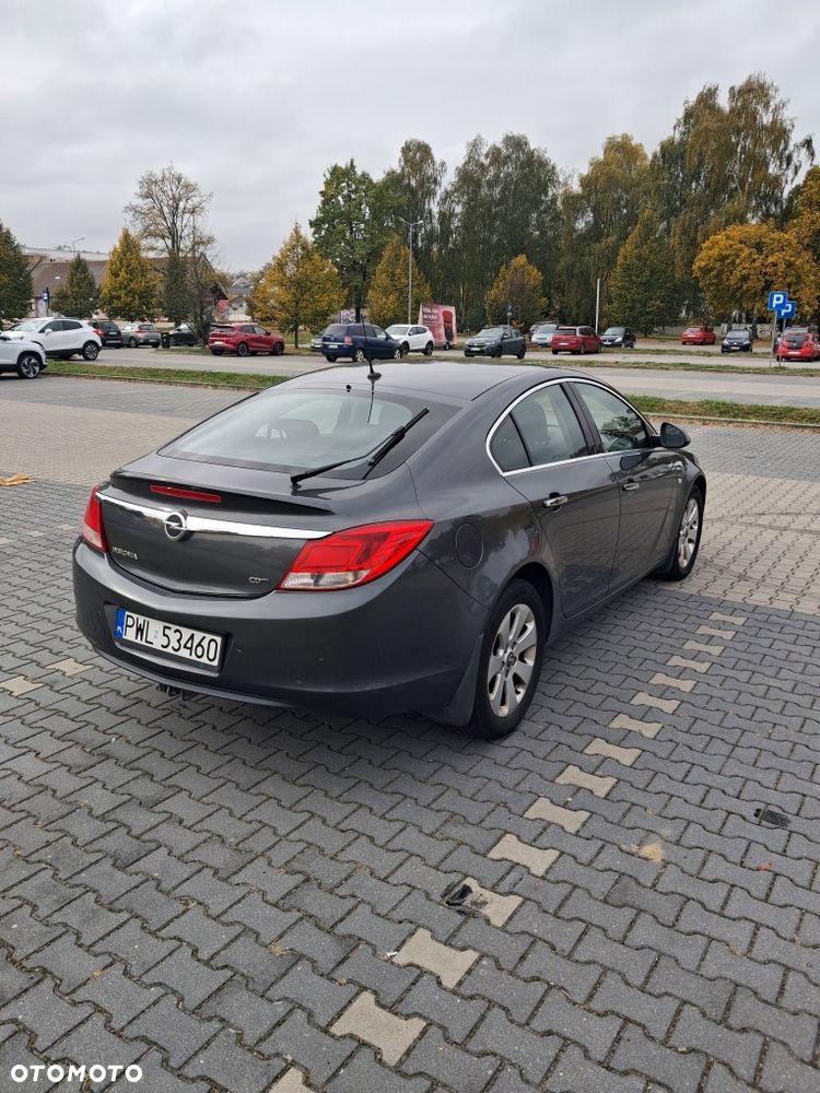 Opel Insignia - 2
