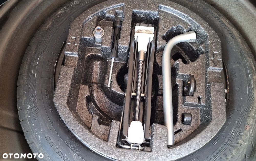 Skoda Fabia 1.0 TSI Ambition - 26