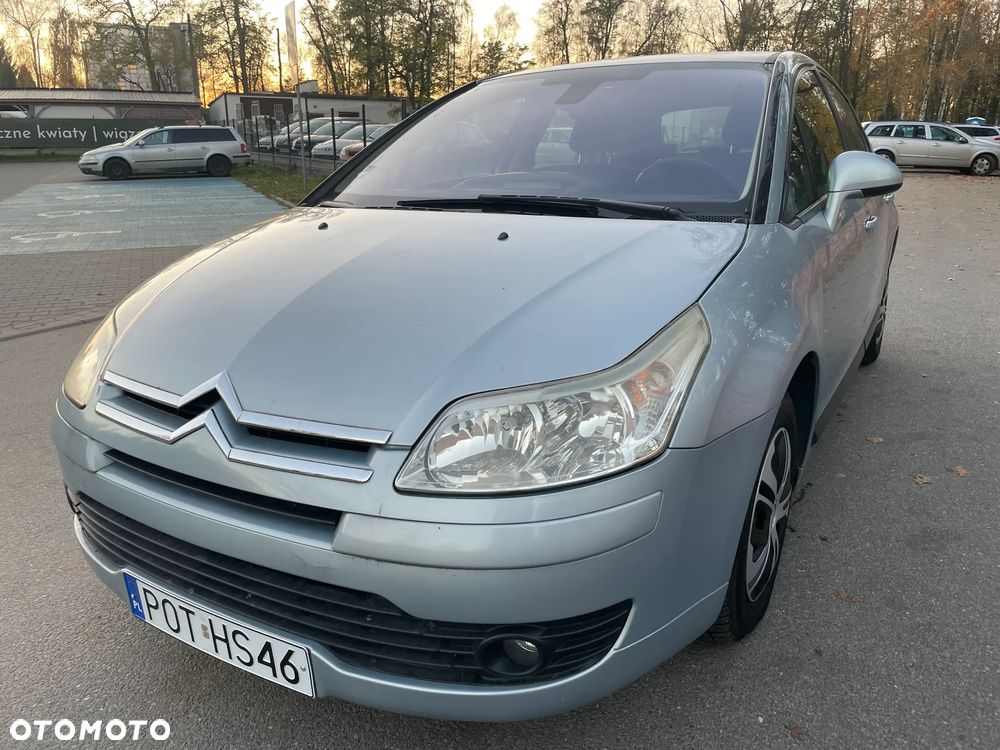 Citroën C4 1.6 16V Magic - 1