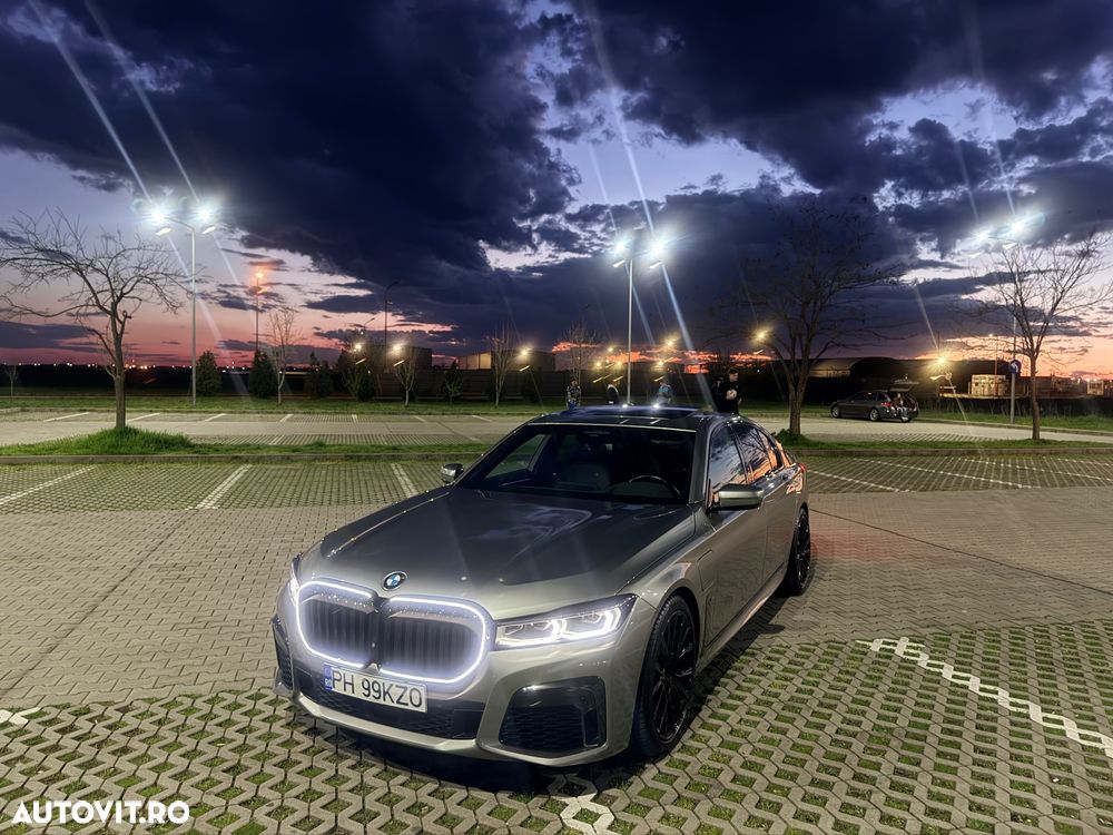 BMW Seria 7 - 33