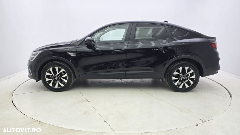 Renault Arkana E-TECH 145 Evolution - 9
