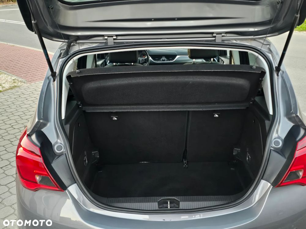 Opel Corsa 1.4 T Cosmo S&S - 19