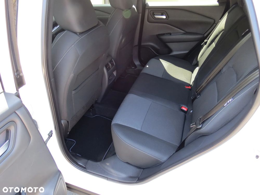 Nissan Qashqai 1.3 DIG-T N-Style - 22